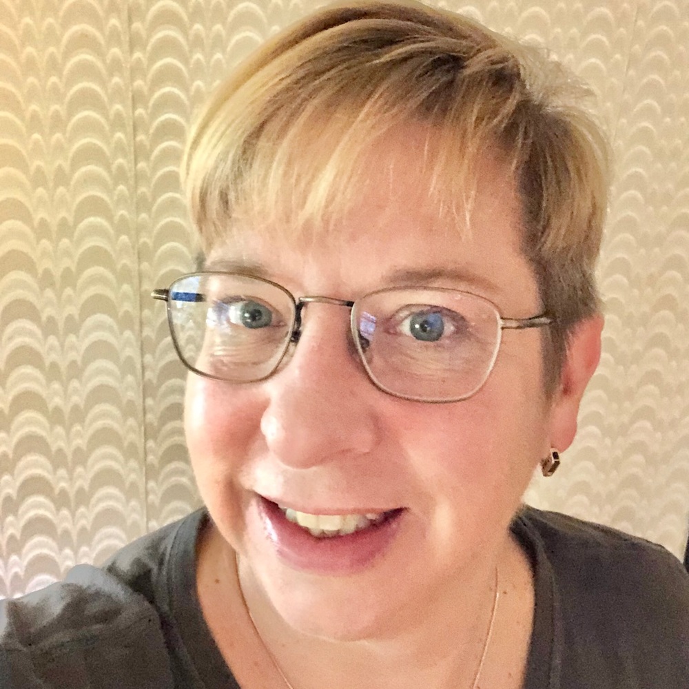 Meet your Posher, Maria
